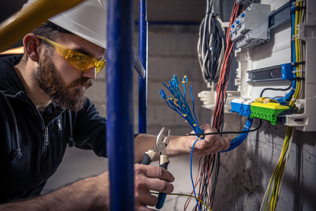 Tecnico elettrico/elettronico 2025/20